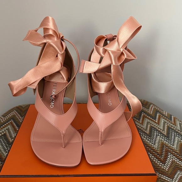 Salvatore Ferragamo Shoes - Salvatore Ferragamo Pink Sandals